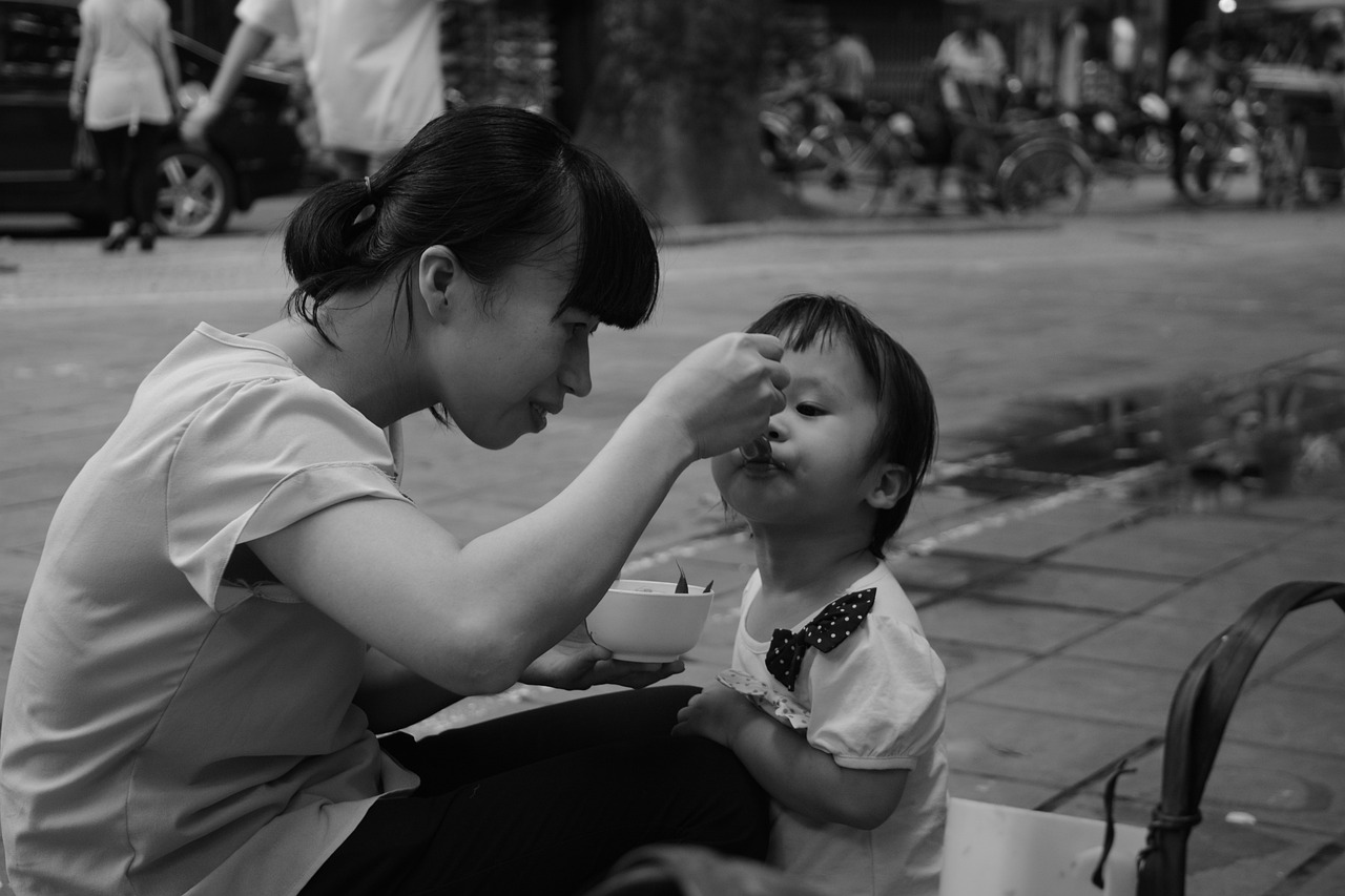 母凭子贵，影视剧中母性与子代关系的探讨与展现